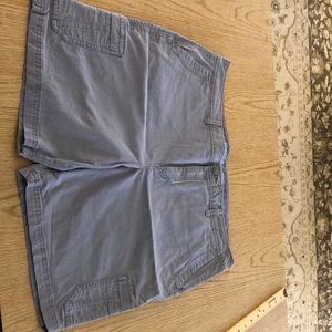 Eddie Bauer Women’s Slightly Curvy Shorts size 18T